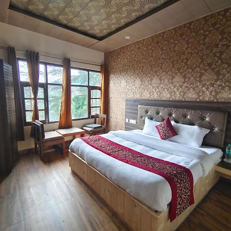 Magic Stays - Shimla Royale - Free Pickup From Railway Station Шимла Екстериор снимка