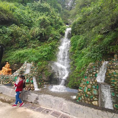 Magic Stays - Shimla Royale - Free Pickup From Railway Station Шимла Екстериор снимка