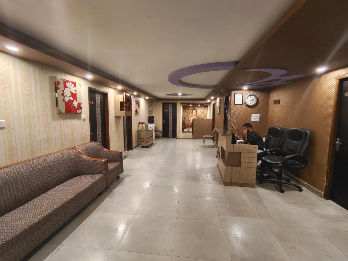 Magic Stays - Shimla Royale - Free Pickup From Railway Station Шимла Екстериор снимка
